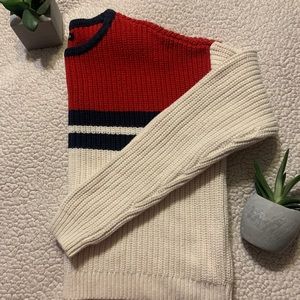 Kendall & Kylie Malibu Sweater